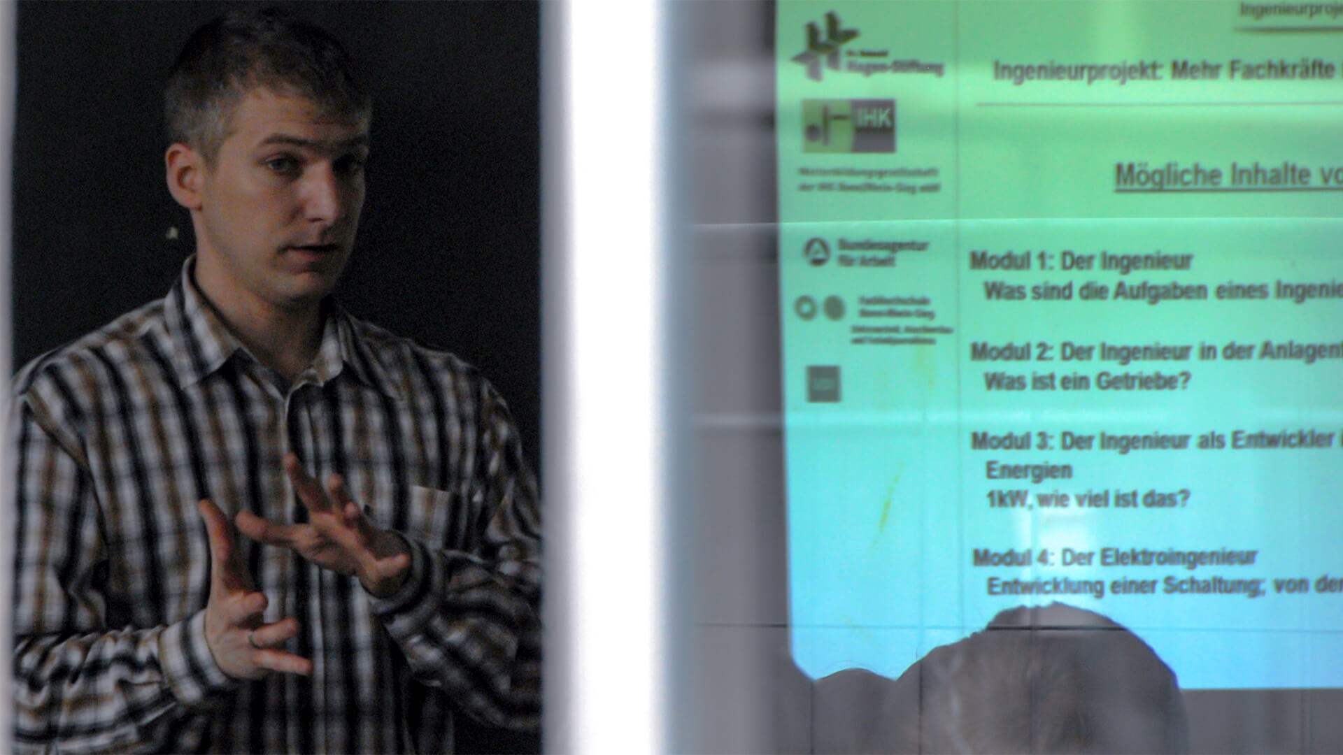 Foto: Arbeit im Ingenieur-Projekt